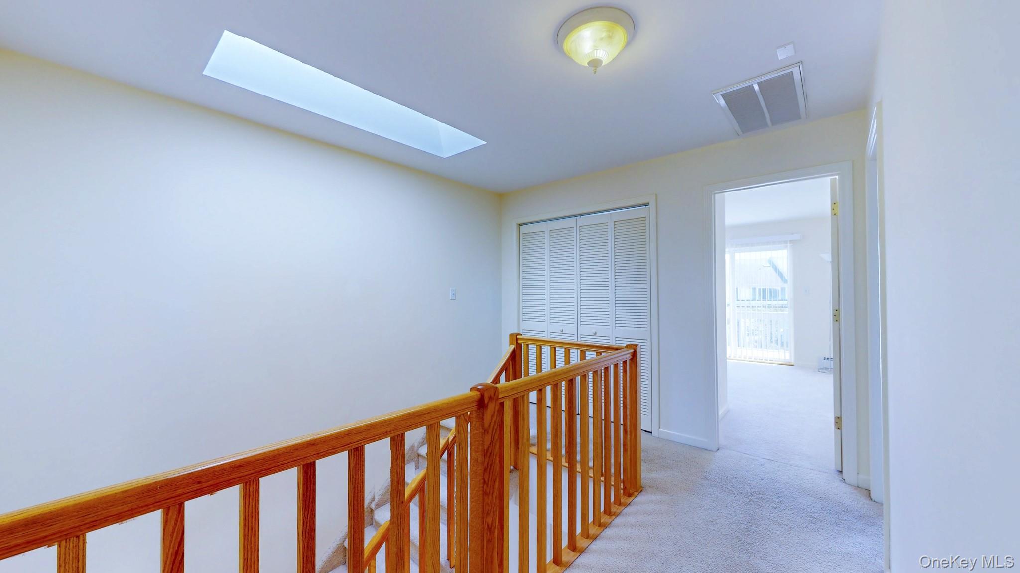 #15 photo, 241 Tamerisk Lane, 뉴욕주 New Windsor , NY 12553