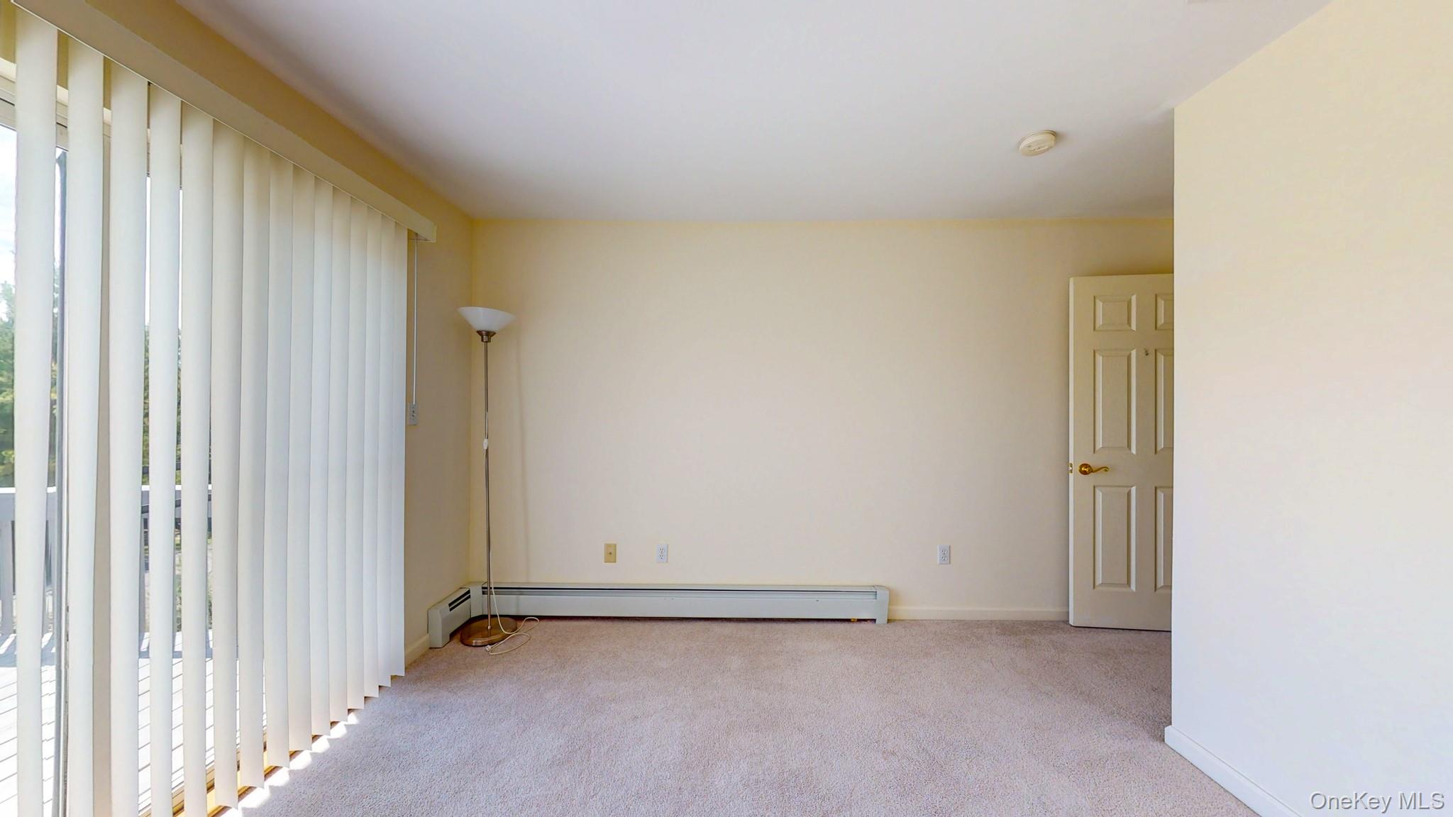 #16 photo, 241 Tamerisk Lane, 뉴욕주 New Windsor , NY 12553