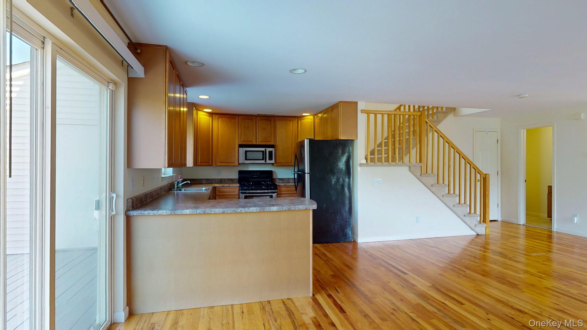 #8 photo, 241 Tamerisk Lane, 뉴욕주 New Windsor , NY 12553