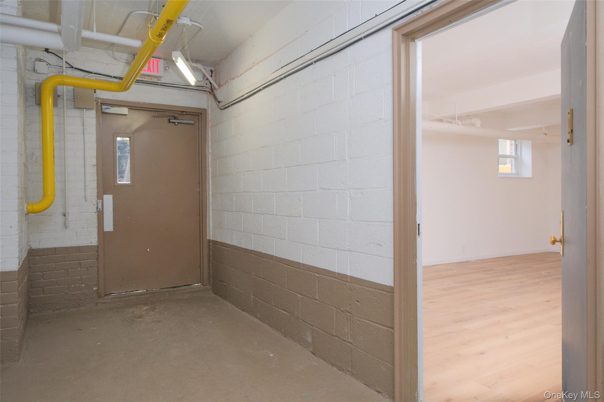 #3 photo, 440 Warburton Avenue, 纽约州 Yonkers , NY 10701