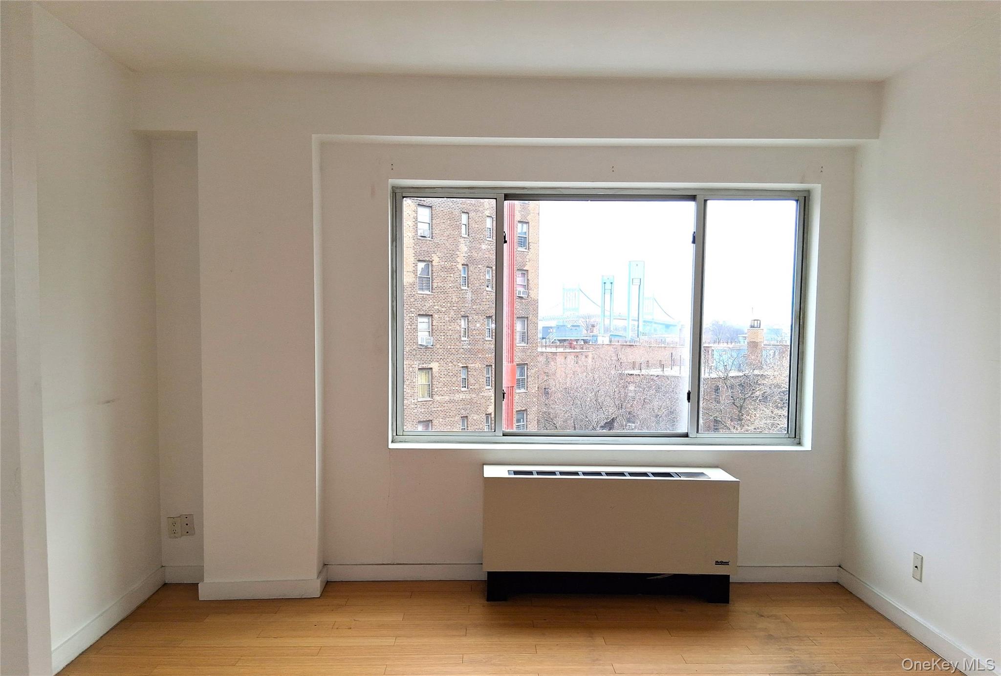 #13 photo, 353 E 104 Street, New York (Manhattan) , NY 10029