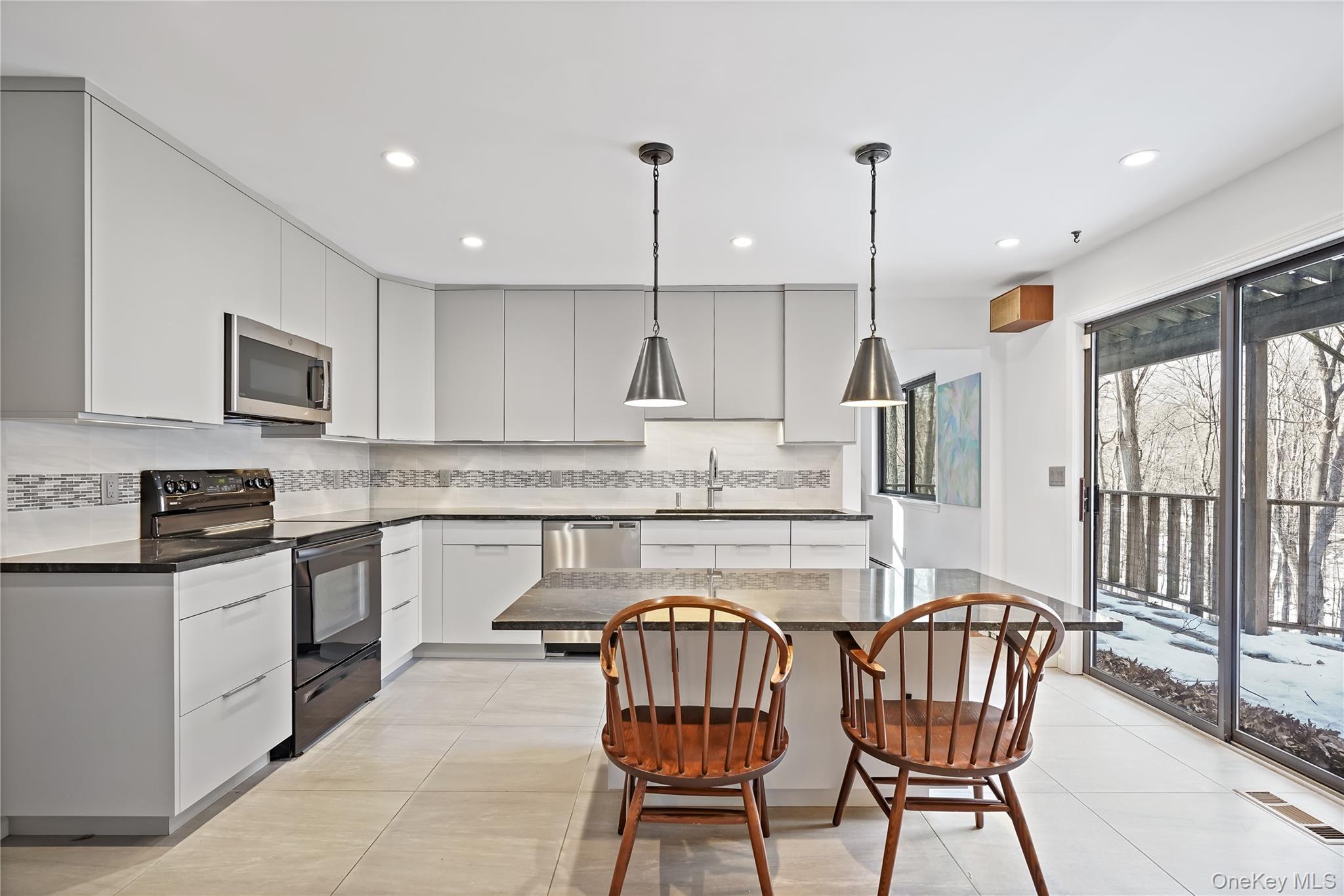 #5 photo, 37 Fox Den Road, Mount Kisco , NY 10549