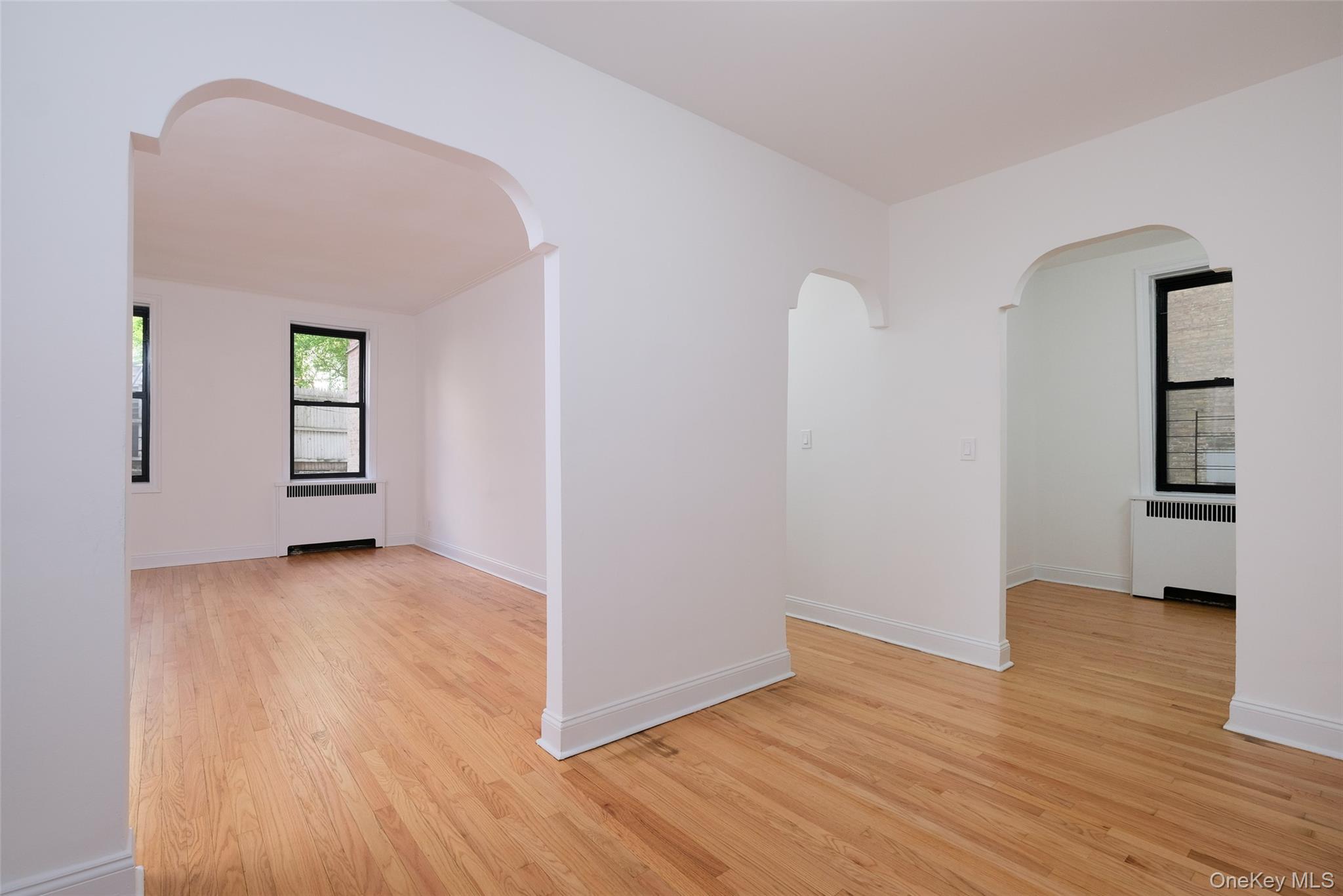 #1 photo, 340 E Mosholu Parkway, Bronx , NY 10458