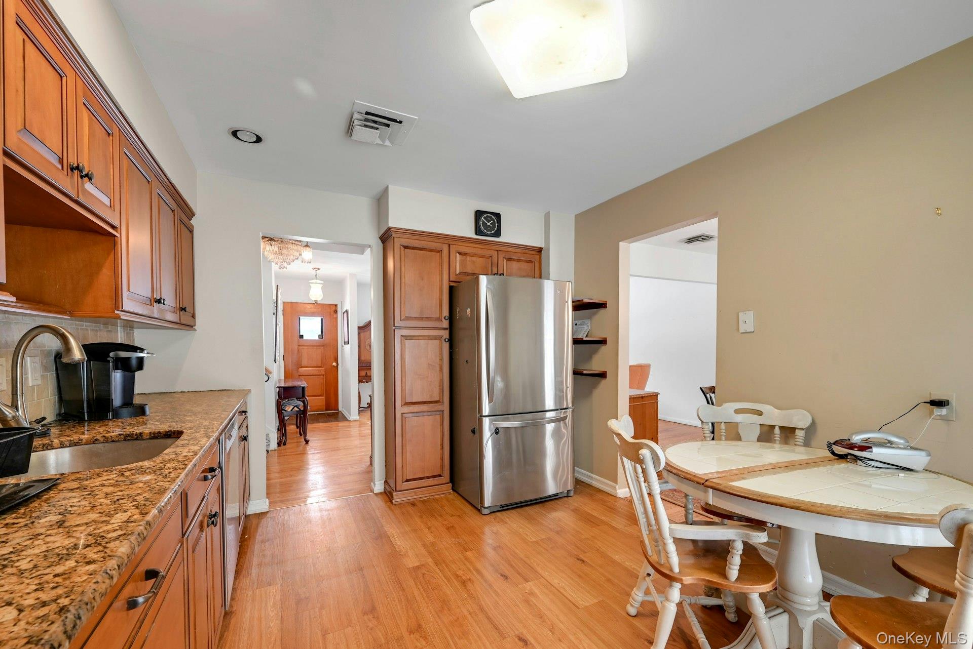 #11 photo, 12 Mark Lane, 纽约州 New City , NY 10956