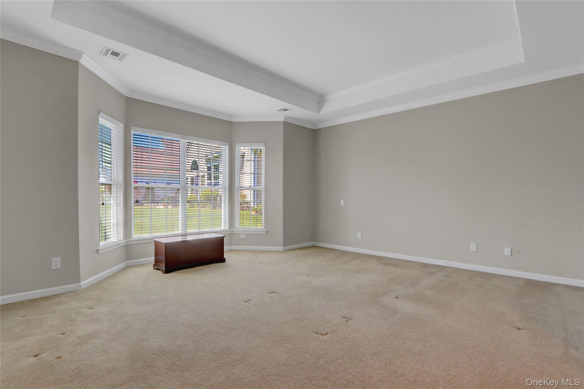 #18 photo, 4 Oakhurst Court, सफ़ोक काउंटी Mount Sinai , NY 11766