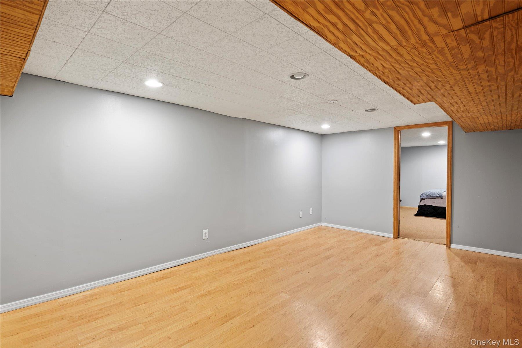 #15 photo, 12 Debragga Avenue, Саффолк ‖ East Moriches , NY 11940