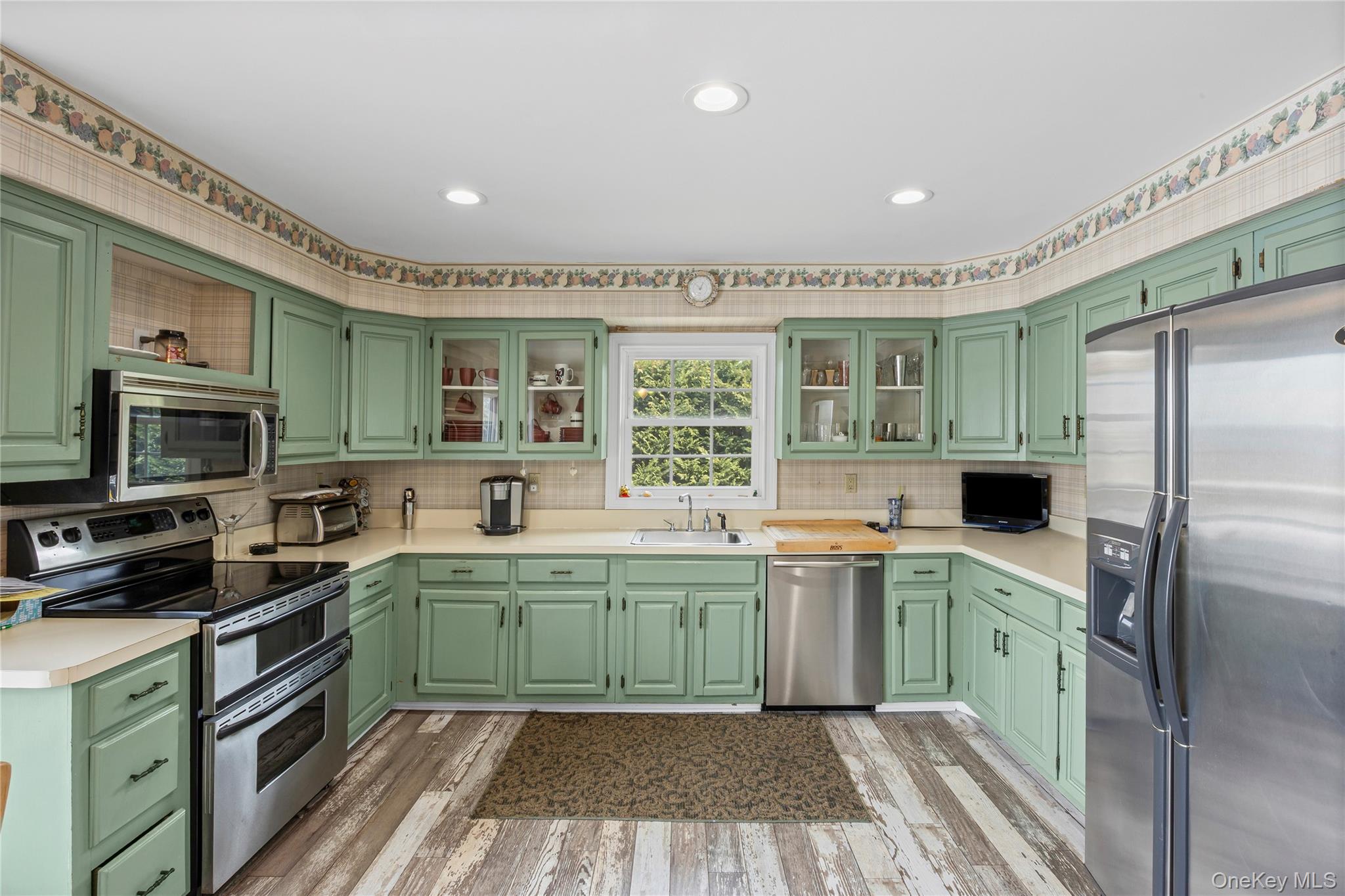 #16 photo, 21 Seacliff Lane, Miller Place , NY 11764