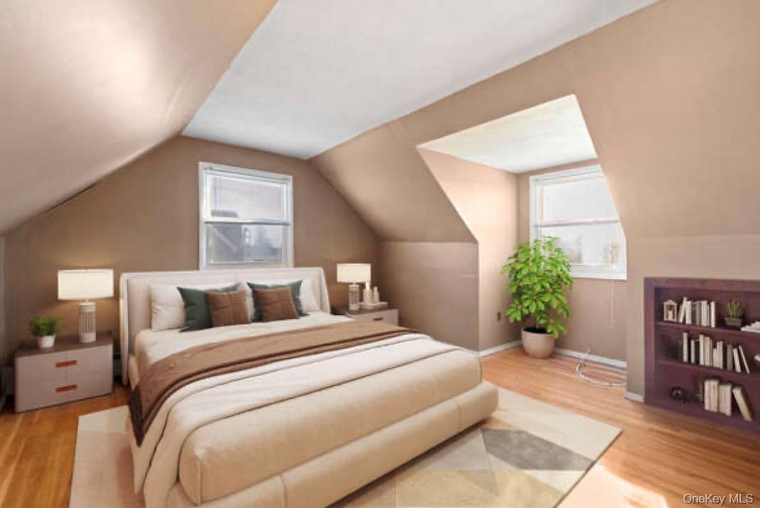 #17 photo, 3 Poplar Avenue, Farmingdale , NY 11735