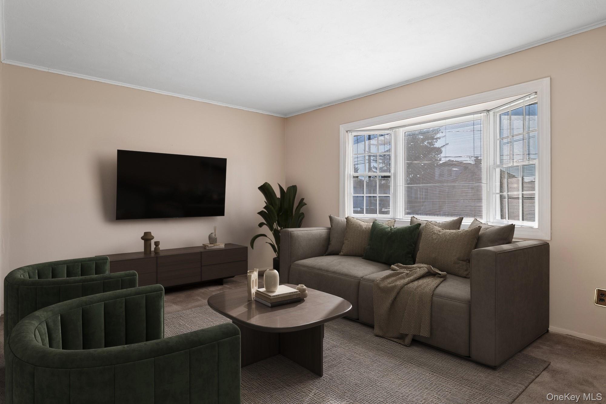 #3 photo, 3 Poplar Avenue, Farmingdale , NY 11735