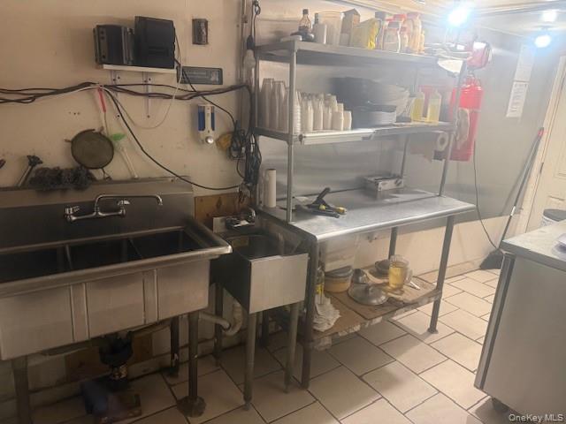 #4 photo, 277 Wyckoff Avenue, Brooklyn , NY 11237