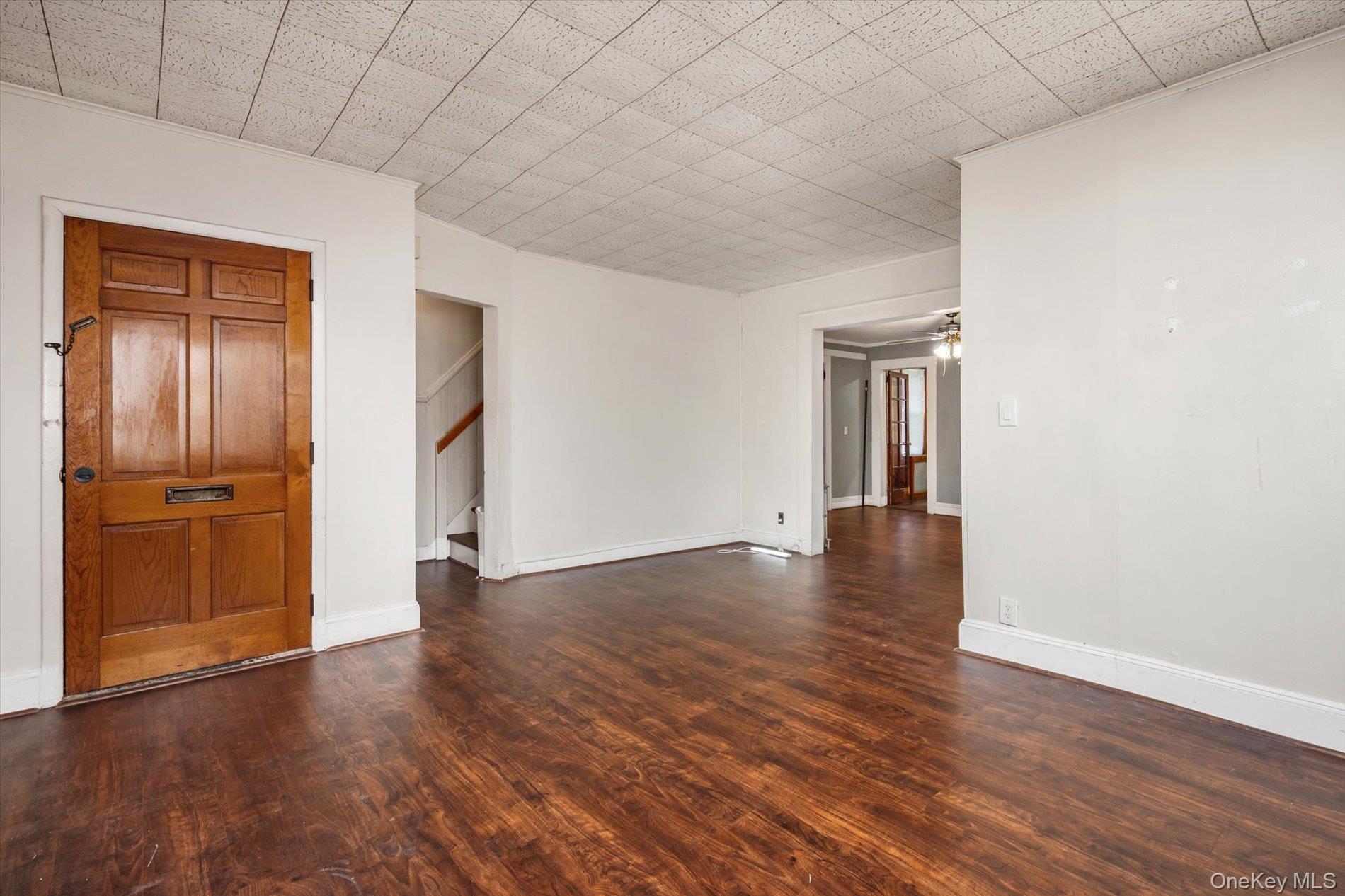 #6 photo, 140 Park Avenue, 롱 아일랜드 Roosevelt , NY 11575