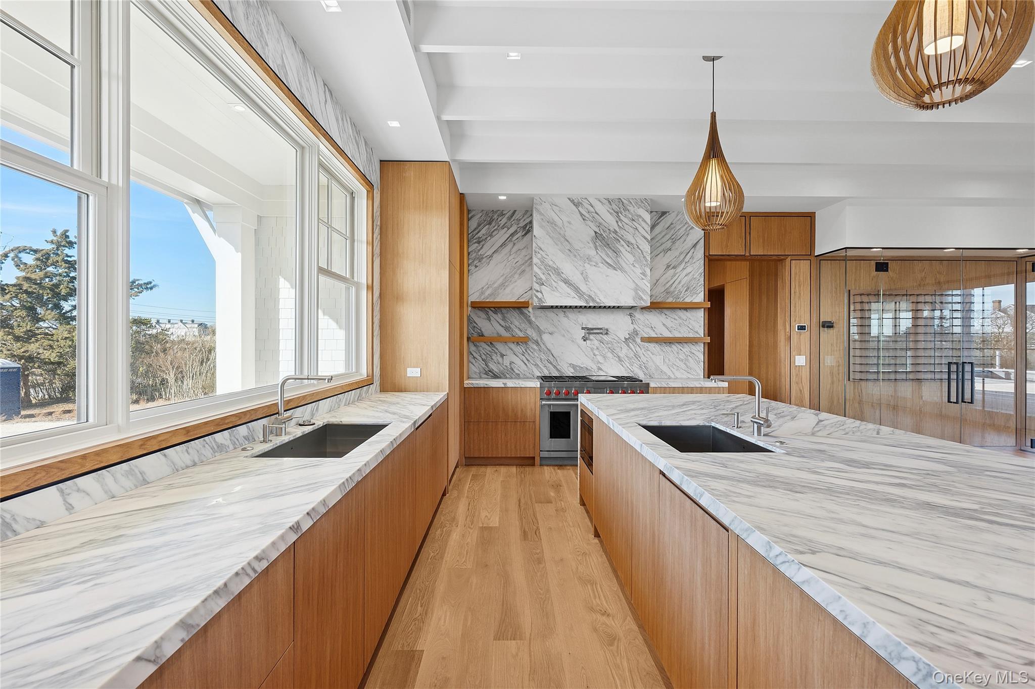 #15 photo, 32 Quogo Neck Lane, Quogue , NY 11959