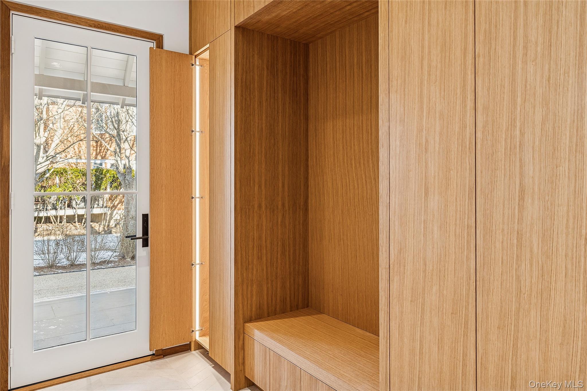 #17 photo, 32 Quogo Neck Lane, Quogue , NY 11959