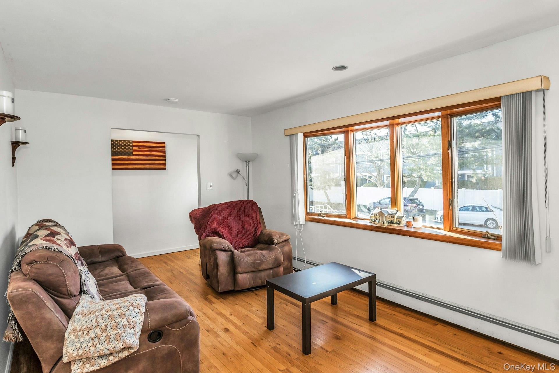 #7 photo, 133 Baker Court, 长岛 岛公园 Island Park , NY 11558