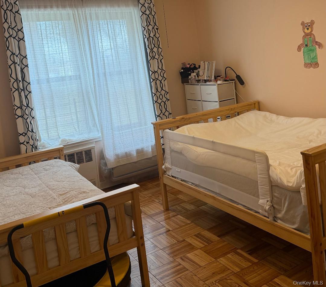 #6 photo, 224-24 Union Turnpike, Bayside , NY 11364