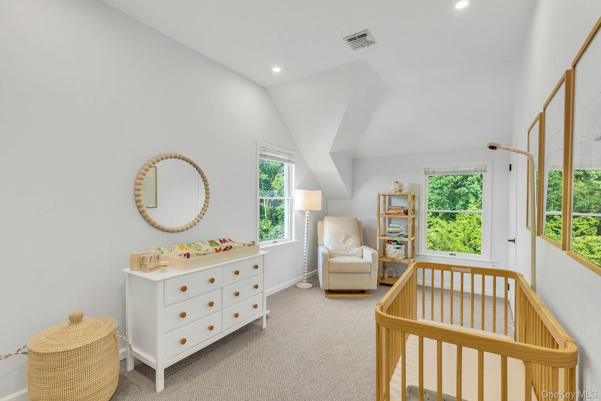 #19 photo, 56 S Country Road, Westhampton , NY 11977