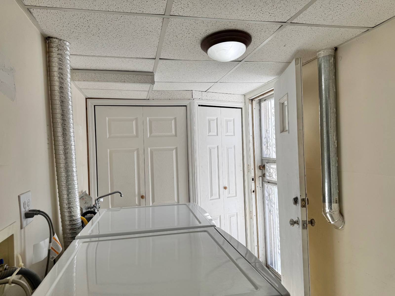 #21 photo, 56-36 206th STREET, BAYSIDE , NY 11364