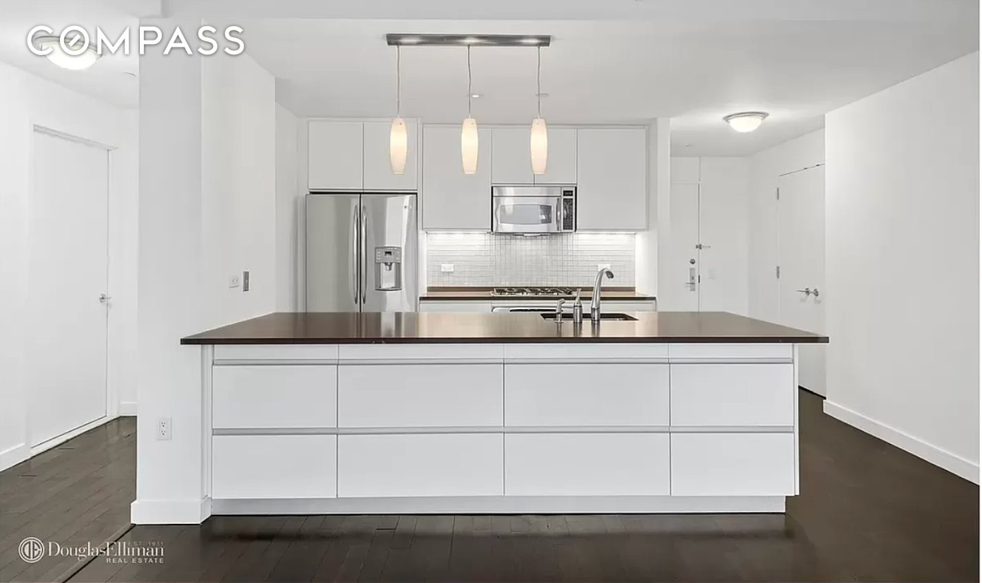 #3 photo, Brooklyn, Downtown Brooklyn , NY 11201