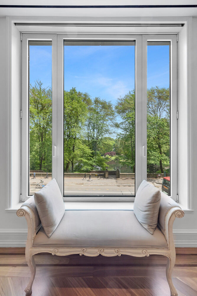 #4 photo, New York City, 曼哈顿 中央公园南街 Central Park South , NY 10019