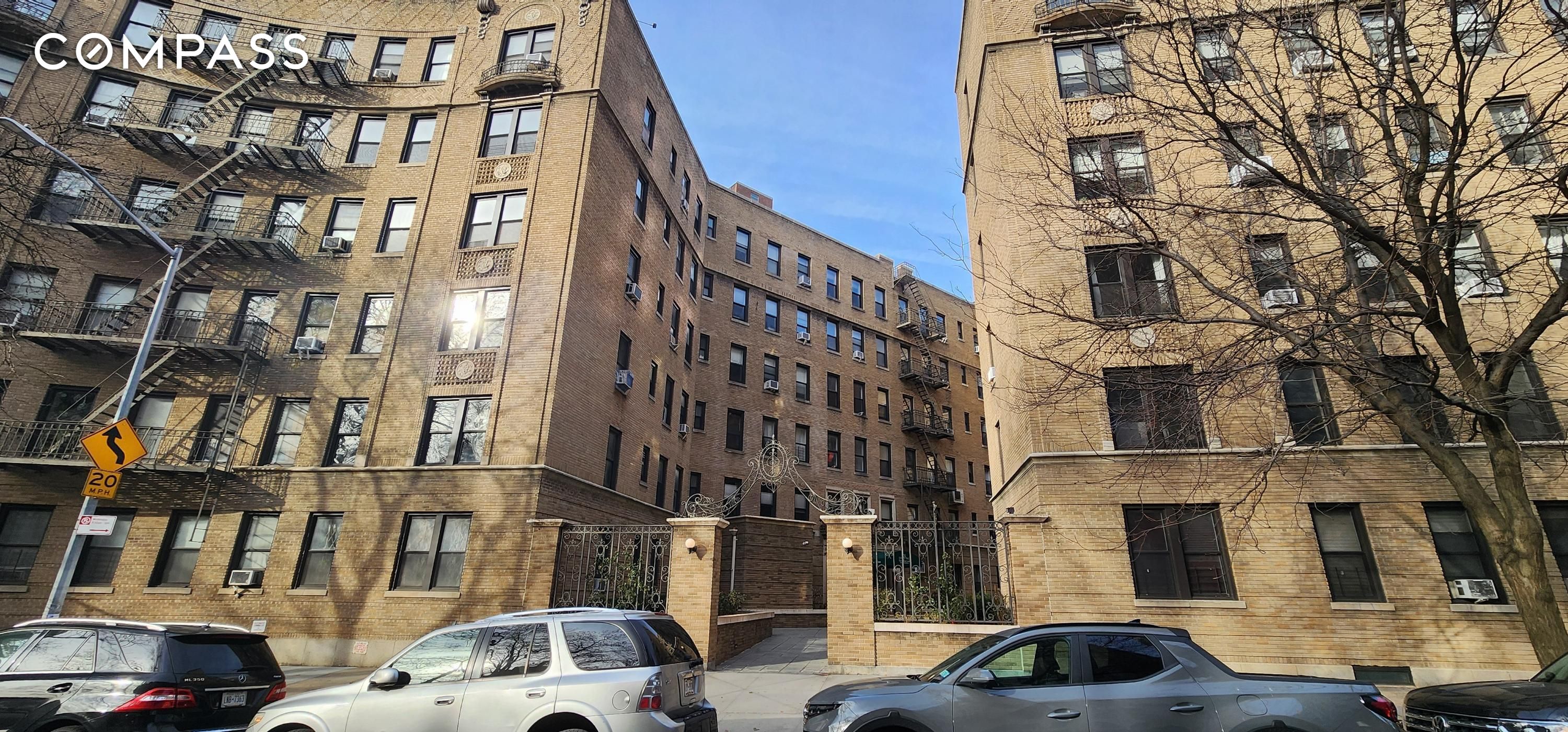 #15 photo, 779 Riverside Drive, मैनहटन Washington Heights , NY 10032