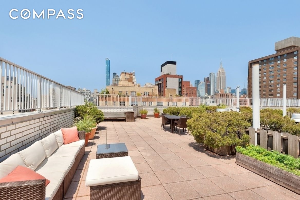 #6 photo, 301 E 22nd Street, Gramercy Park , NY 10010