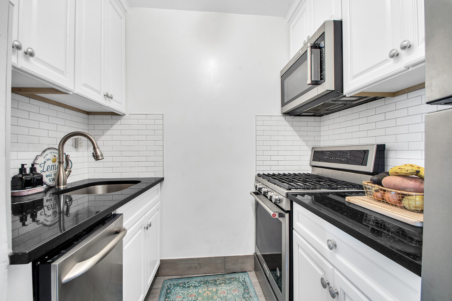 #6 photo, 145 E 15TH Street, Gramercy Park , NY 10003