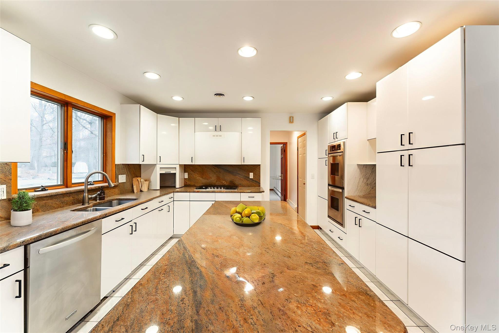 #2 photo, 11 Secor Court, Pomona , NY 10970