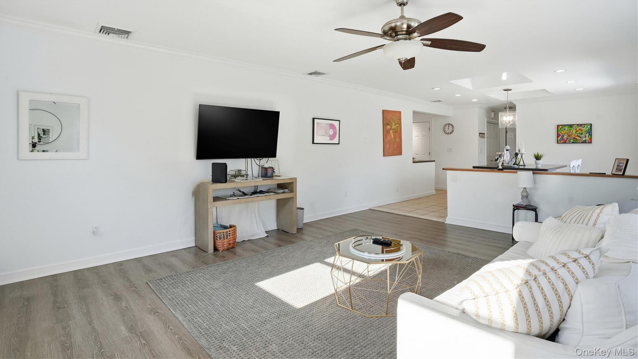 #3 photo, 44 Oak Street, Westhampton Beach , NY 11978