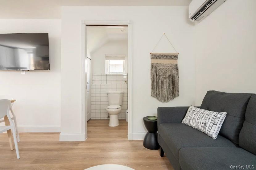 #5 photo, 170 Beach 92, Far Rockaway , NY 11693