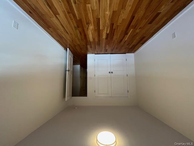 #15 photo, 50 Sintsink Drive, Port Washington , NY 11050