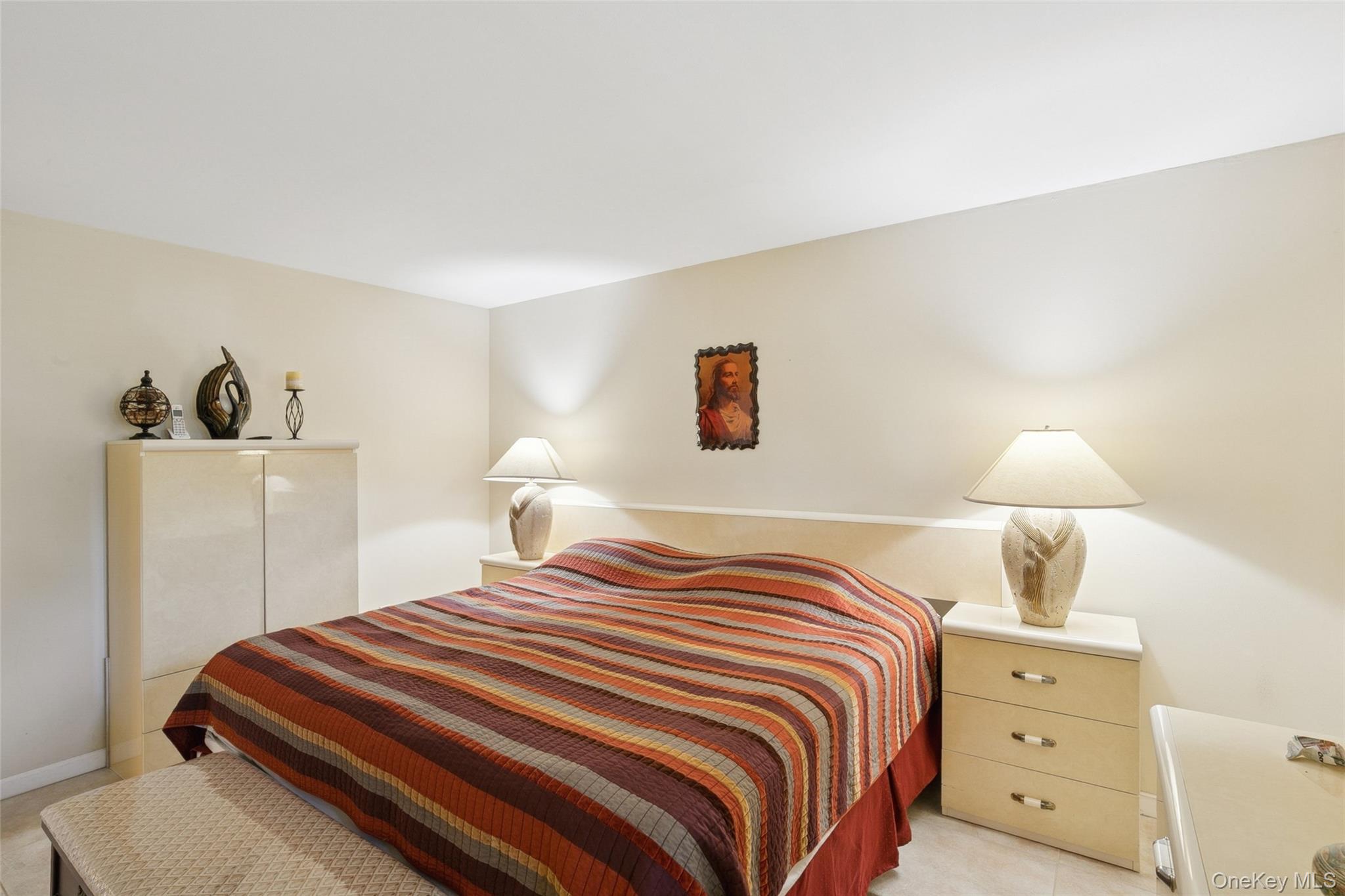 #15 photo, 181 Storm Drive, מחוז סאפוק Holtsville , NY 11742