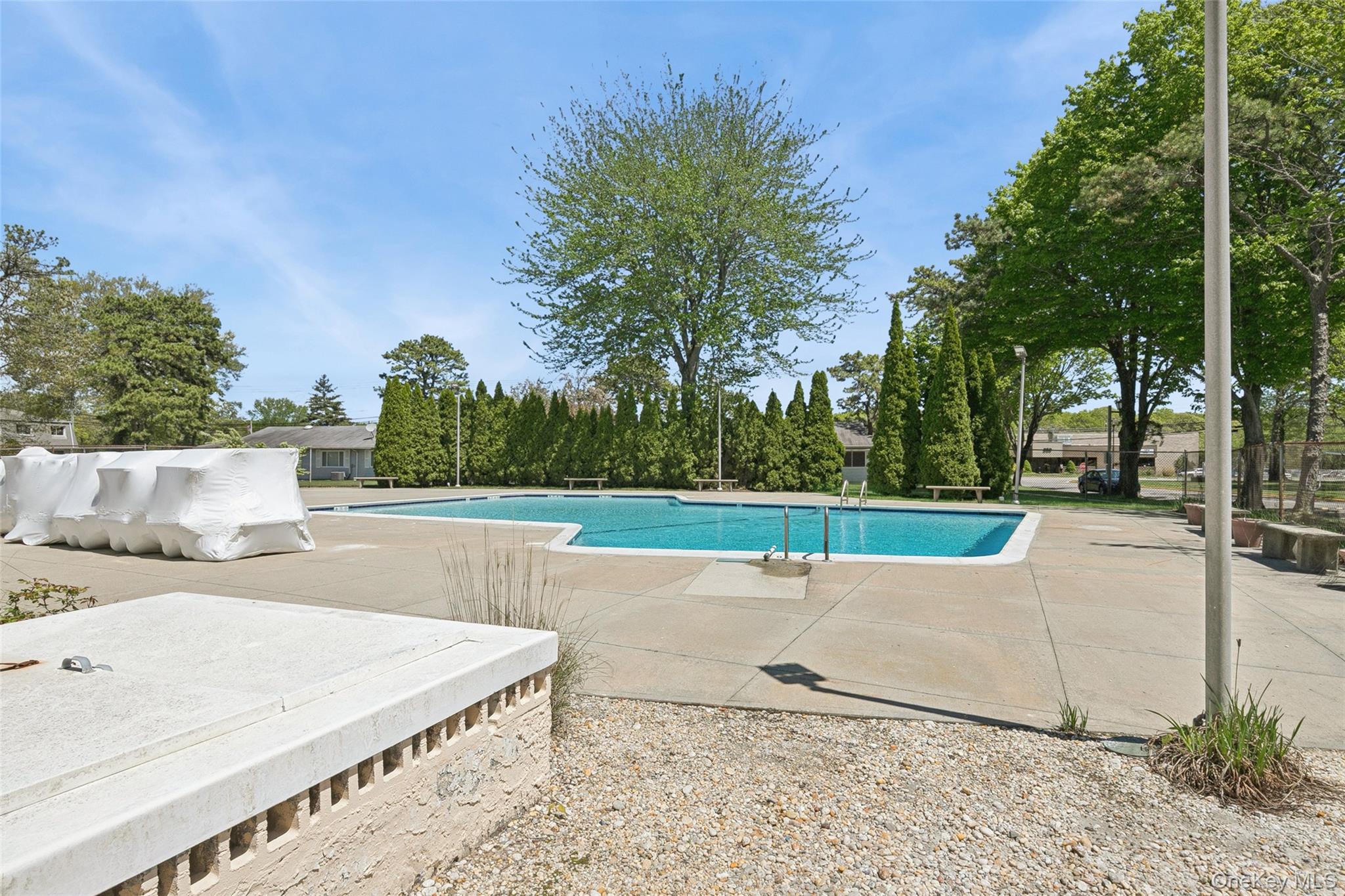 #20 photo, 181 Storm Drive, מחוז סאפוק Holtsville , NY 11742