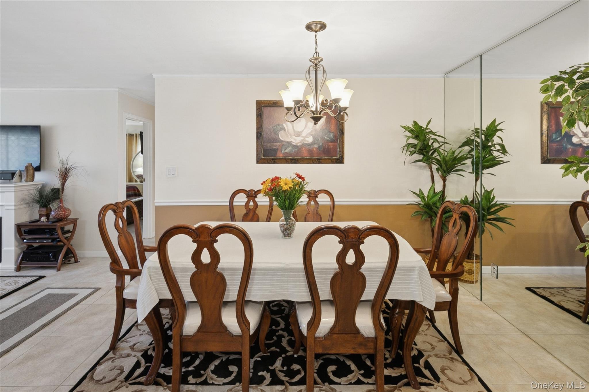 #4 photo, 181 Storm Drive, מחוז סאפוק Holtsville , NY 11742