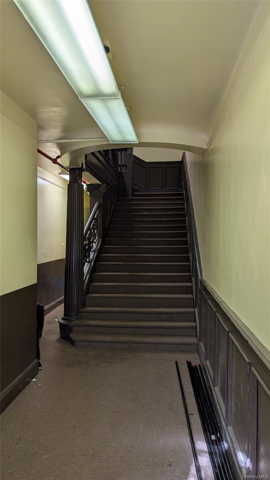 #3 photo, 889 Saint Marks Avenue, Brooklyn , NY 11213