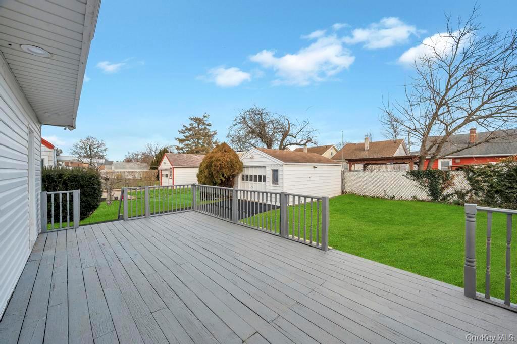 #11 photo, 245 Stone Street, Elmont , NY 11003