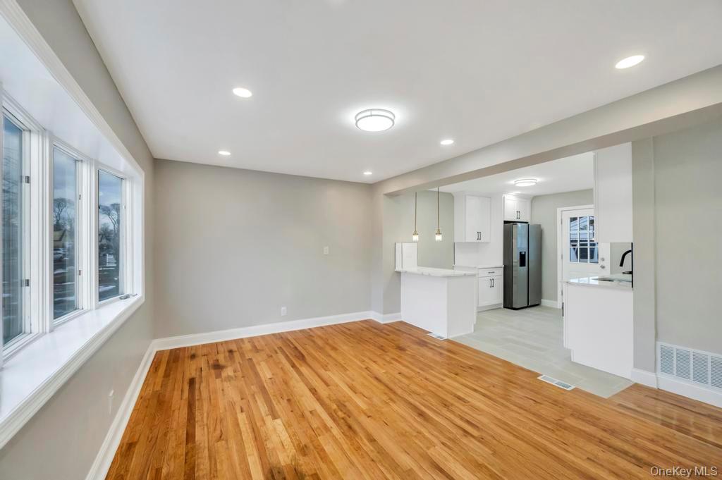 #13 photo, 245 Stone Street, Elmont , NY 11003