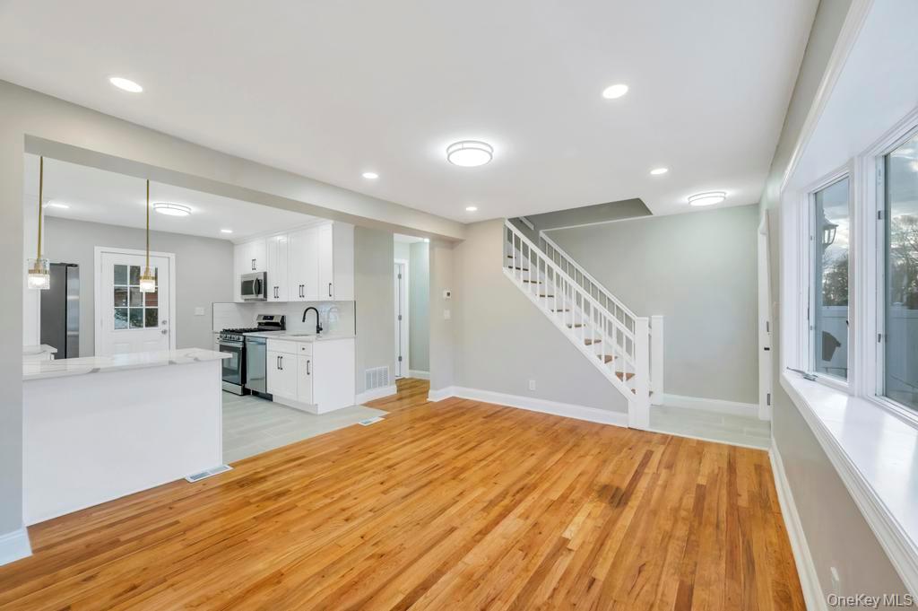 #14 photo, 245 Stone Street, Elmont , NY 11003