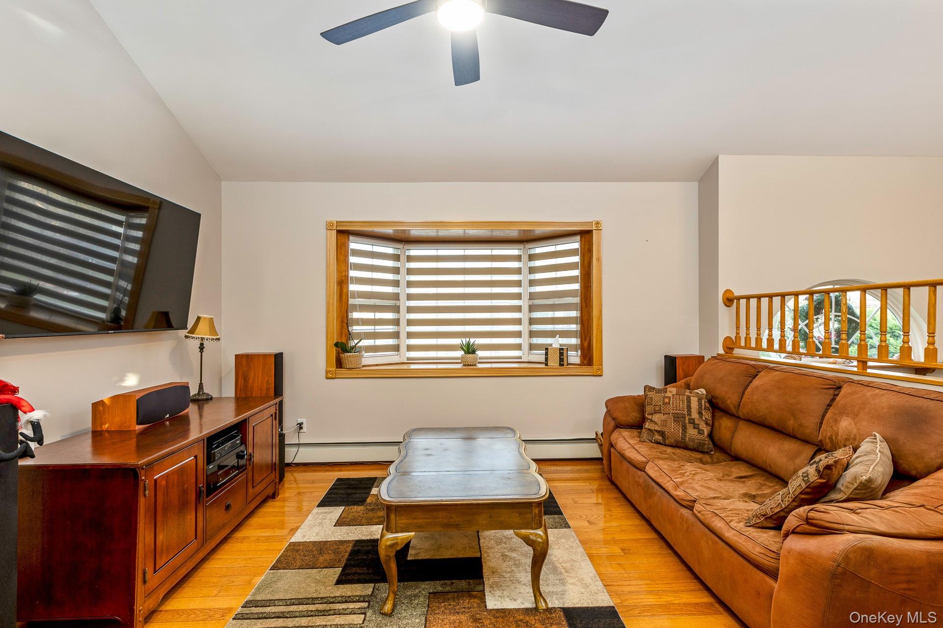 #6 photo, 25 Fordham Place, מחוז סאפוק Bay Shore , NY 11706