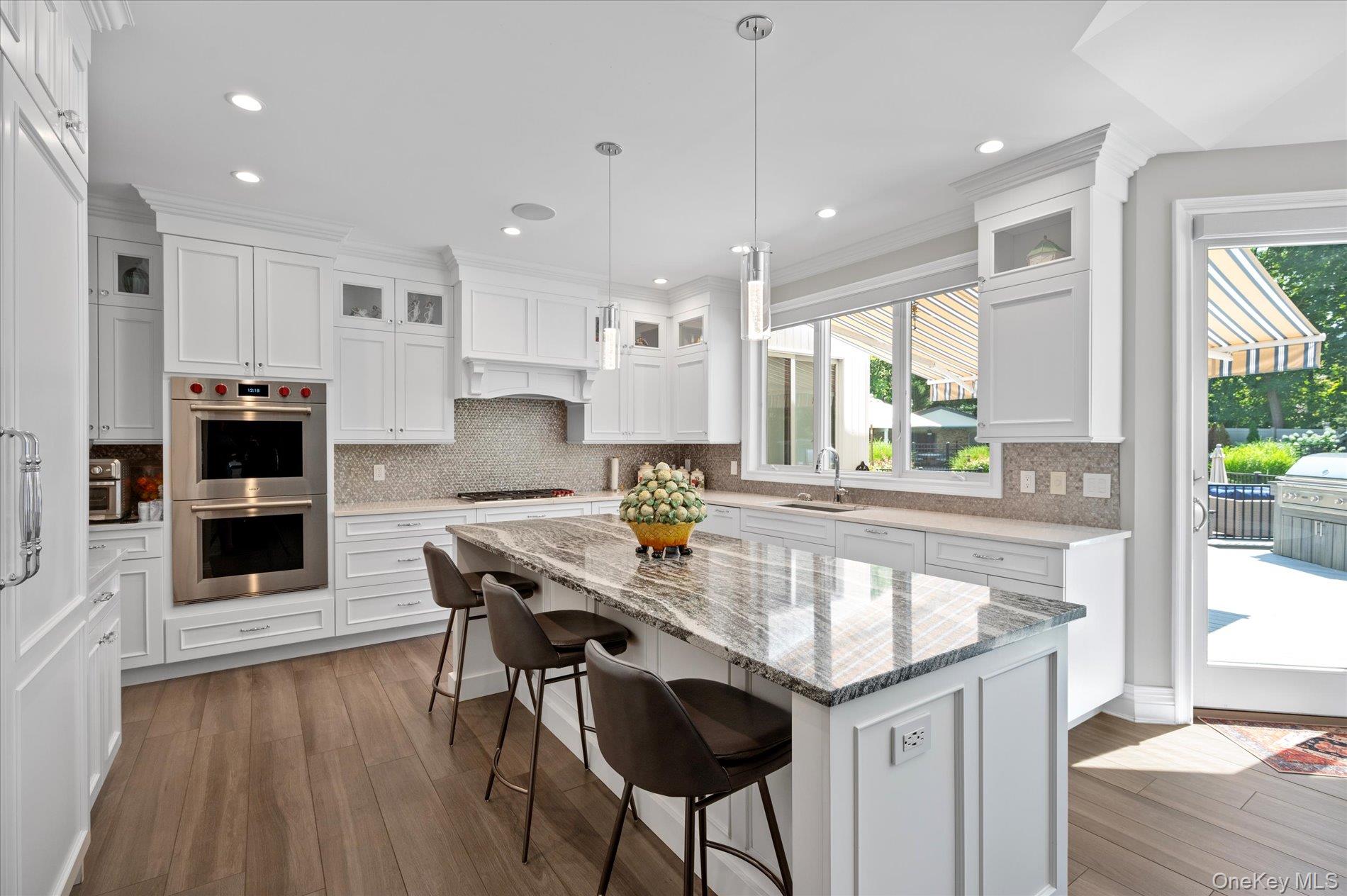 #17 photo, 9 Scenic View Court, Dix Hills , NY 11746