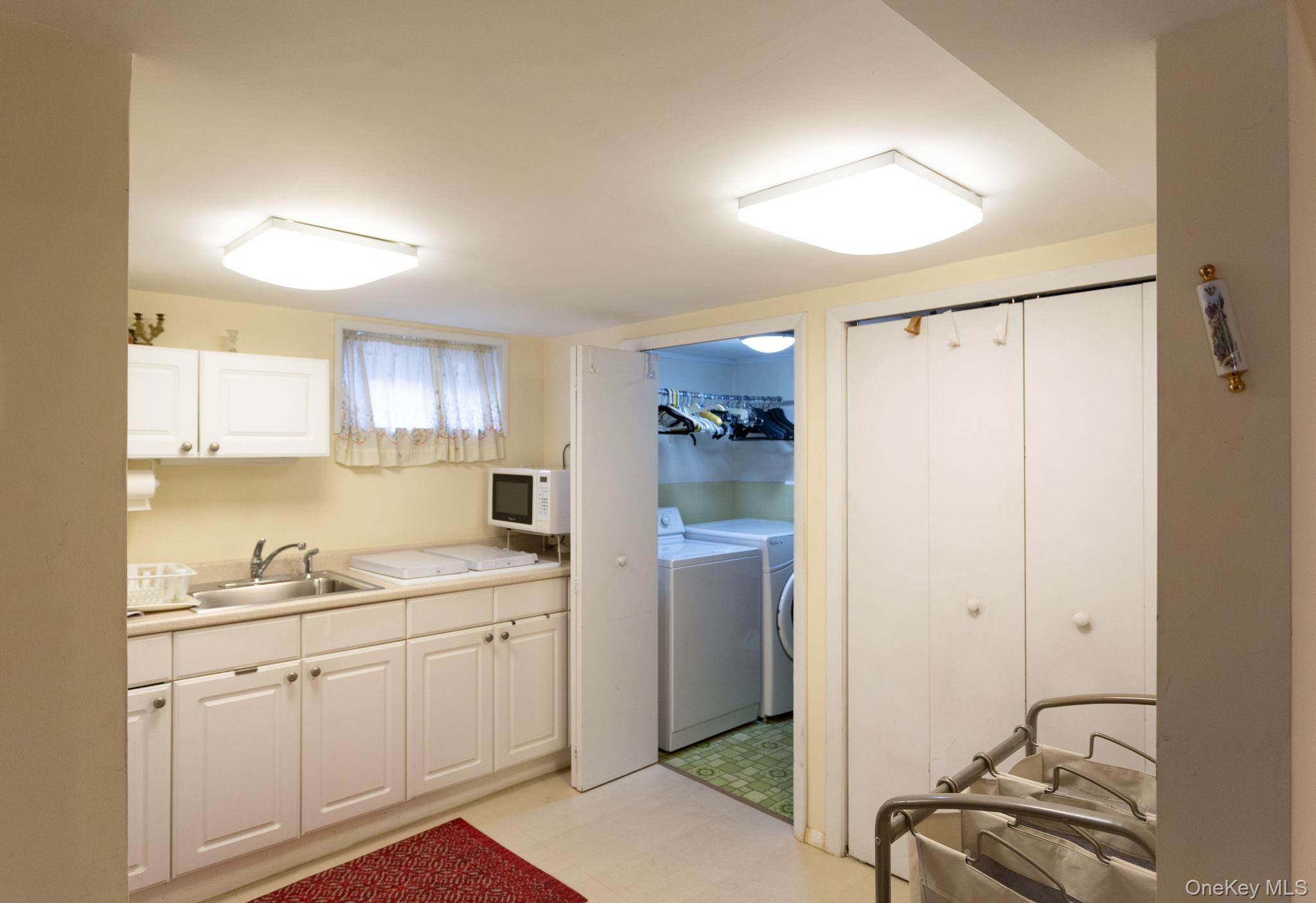 #15 photo, 73-10 169th Street, Fresh Meadows , NY 11366