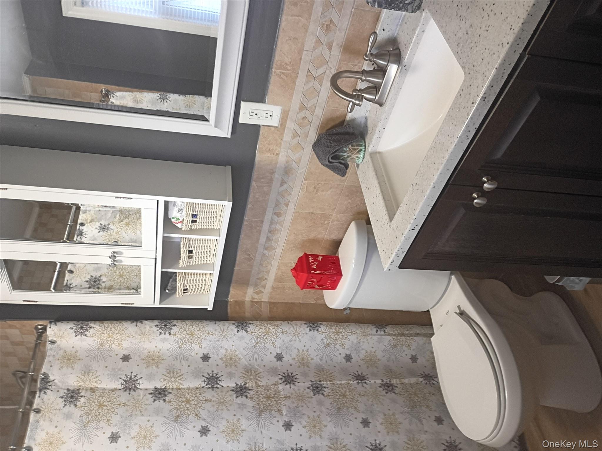 #3 photo, 1401 N Ocean Avenue, מחוז סאפוק Medford , NY 11763