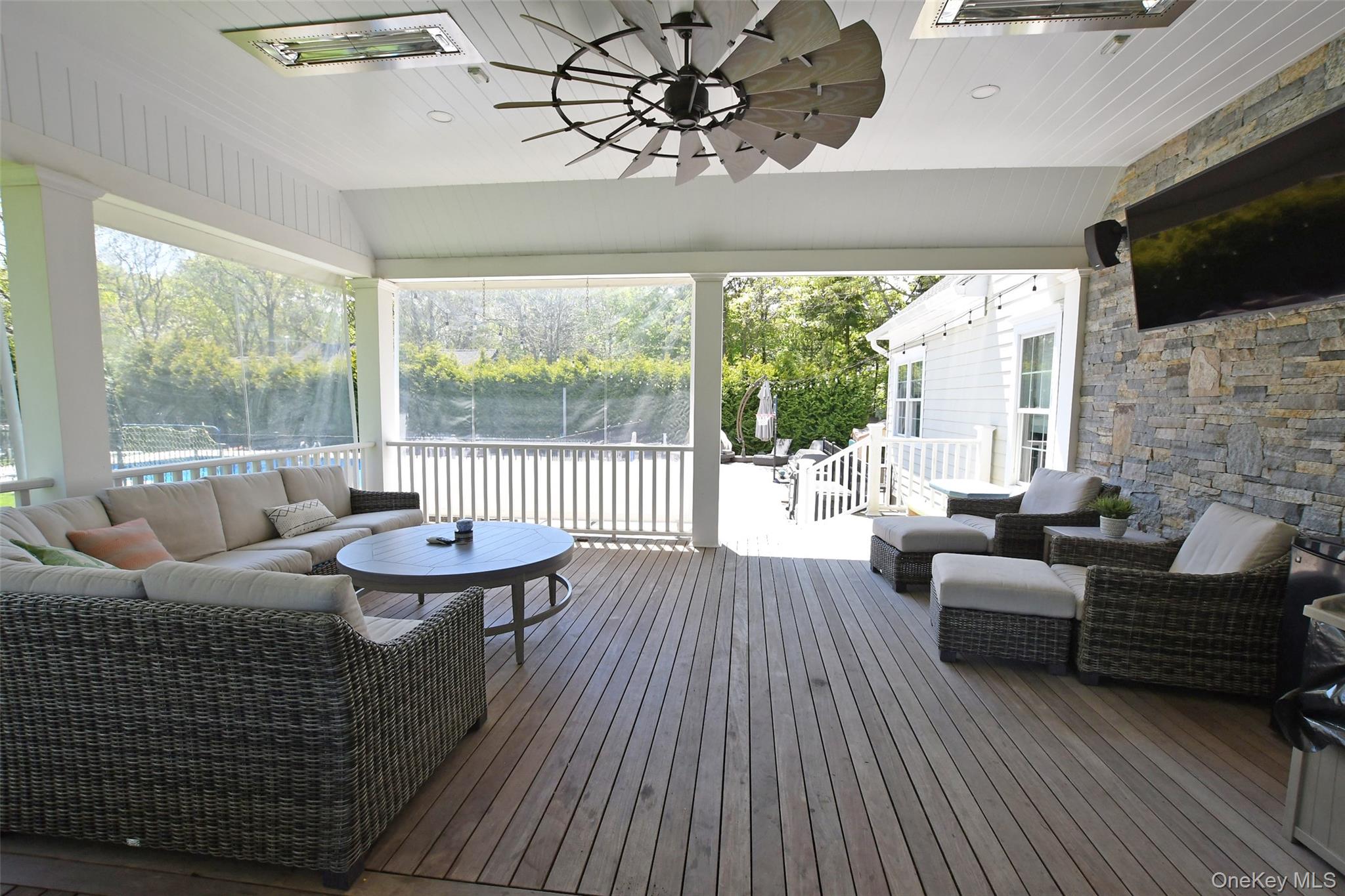 #8 photo, 103 Silver Beech Lane, Саффолк ‖ Calverton , NY 11933