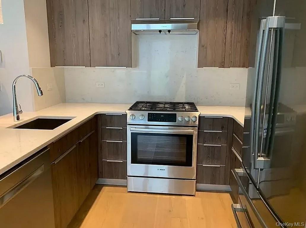 #3 photo, 4620 11th Street, Куинс ‖ Long Island City , NY 11101