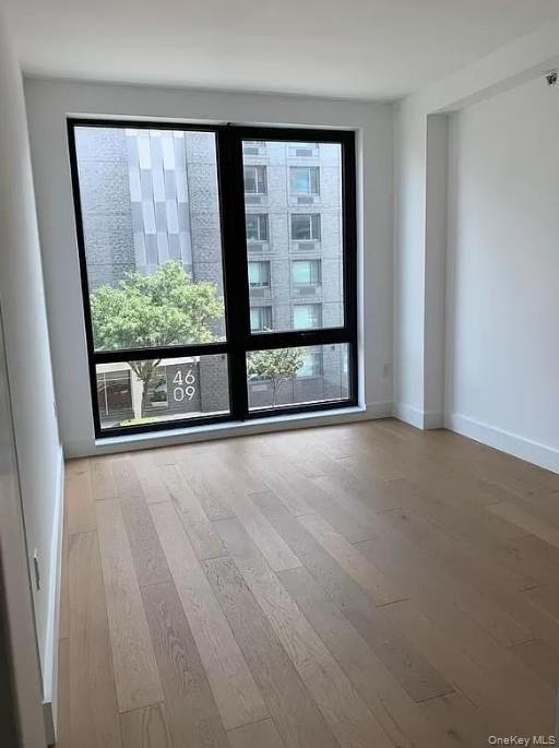 #7 photo, 4620 11th Street, Куинс ‖ Long Island City , NY 11101