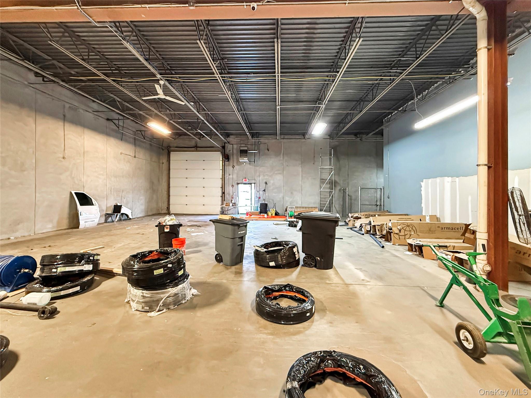 #3 photo, 15 Frowein Road, सफ़ोक काउंटी Center Moriches , NY 11934