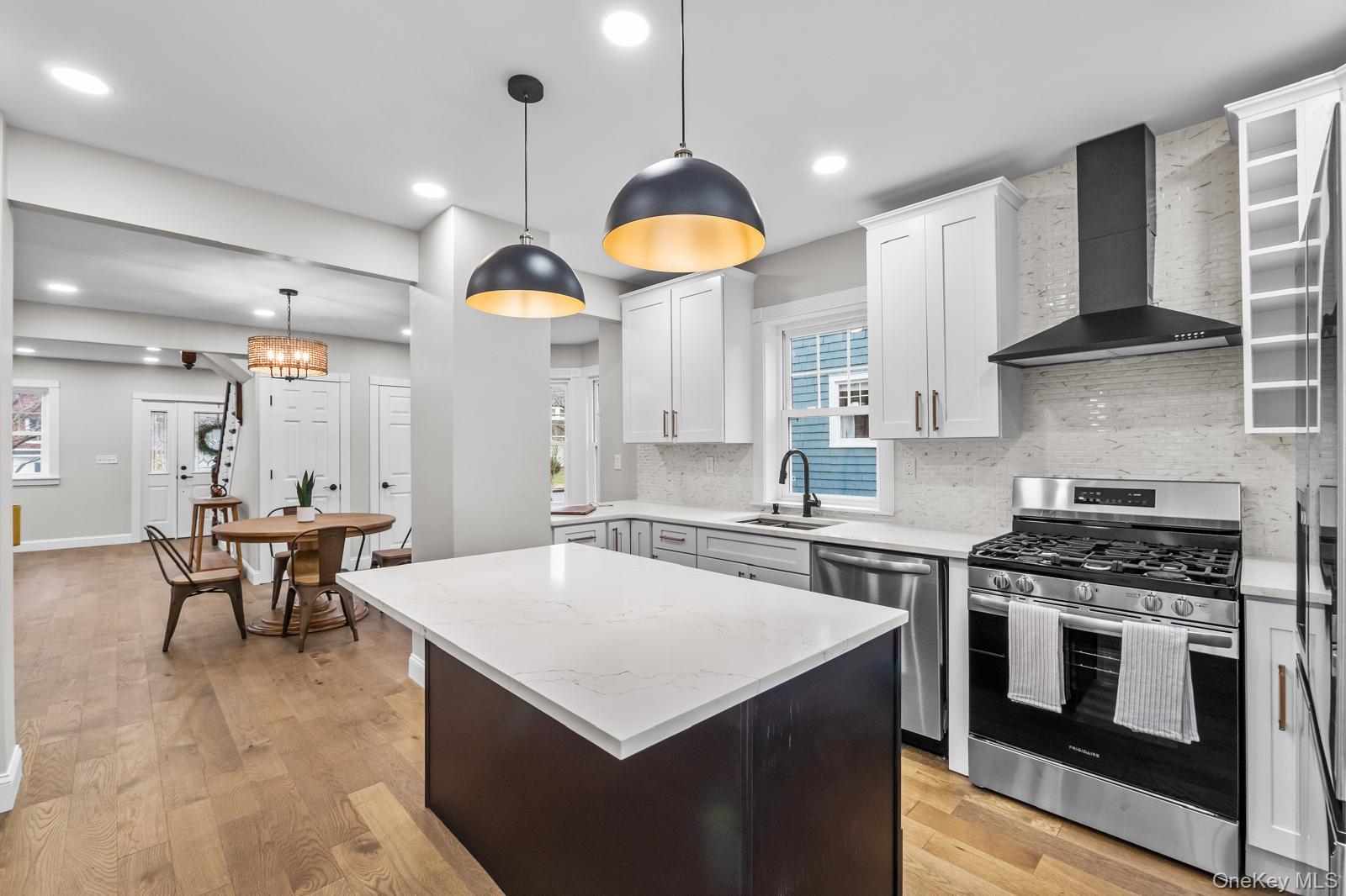 #11 photo, 78 E Maltbie Avenue, 뉴욕주 Suffern , NY 10901