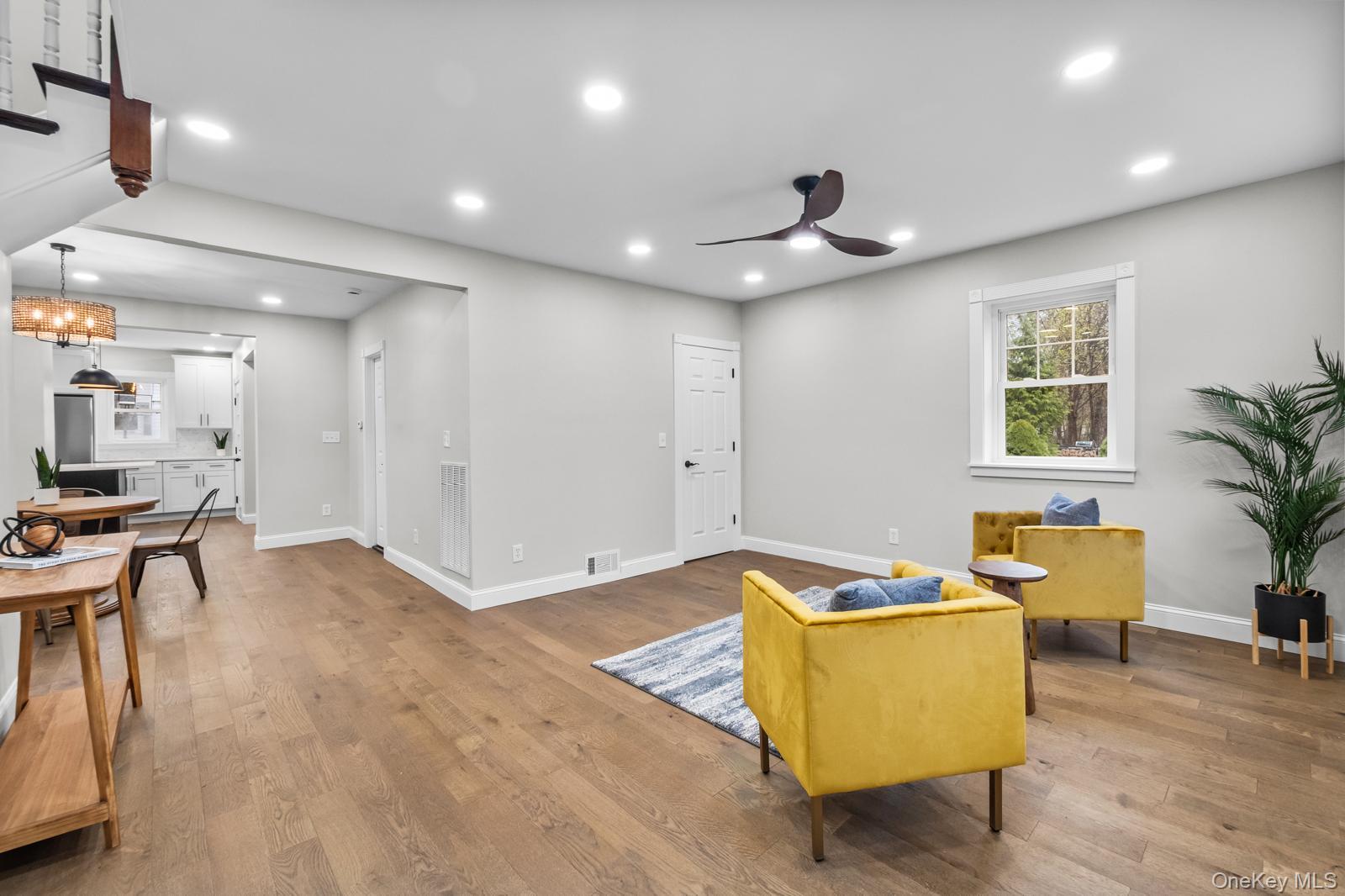 #7 photo, 78 E Maltbie Avenue, 뉴욕주 Suffern , NY 10901