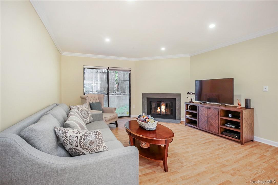 #6 photo, 50 Dekalb Avenue, White Plains , NY 10605