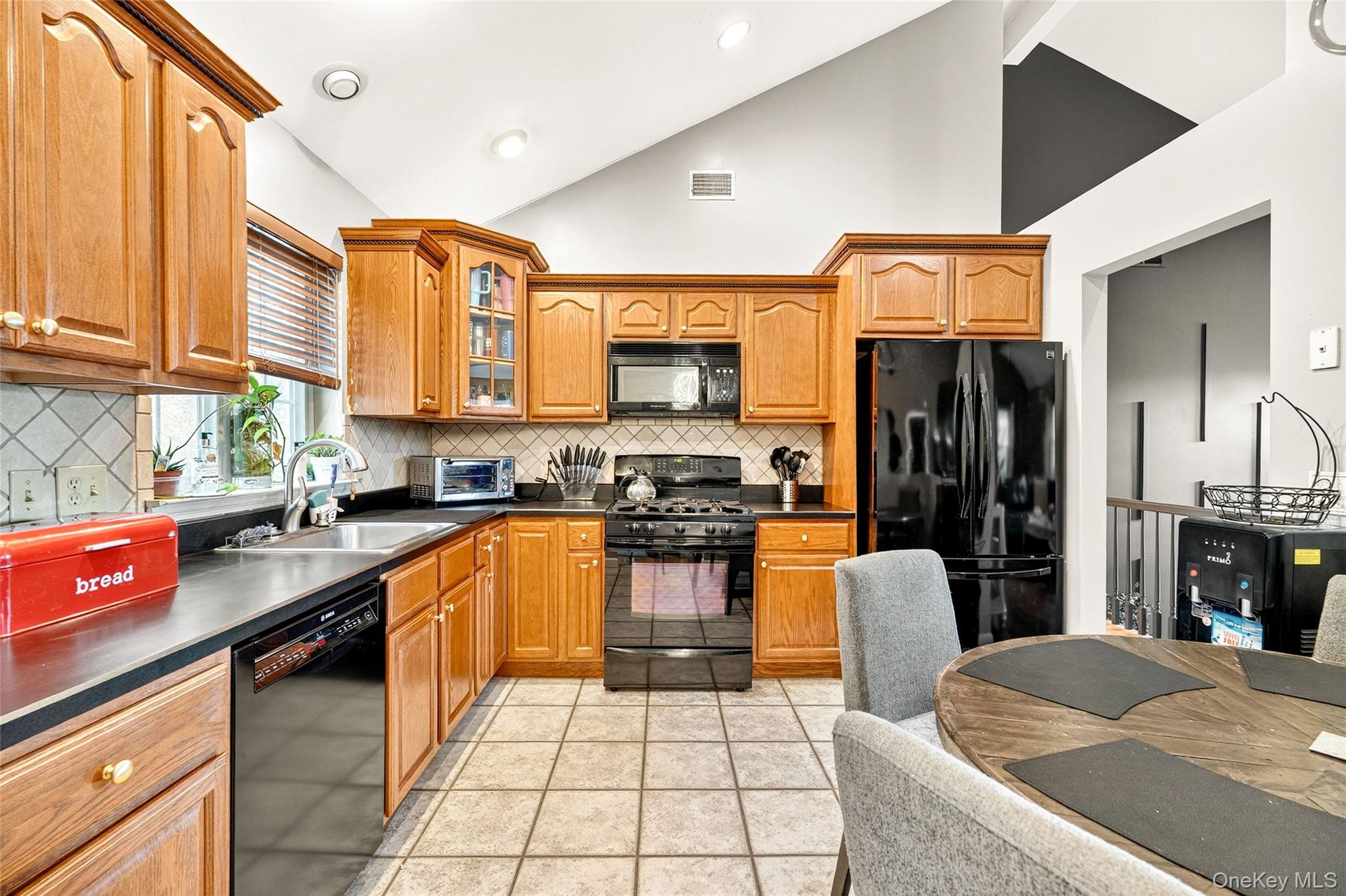 #19 photo, 131 Erie Avenue, New Windsor , NY 12553