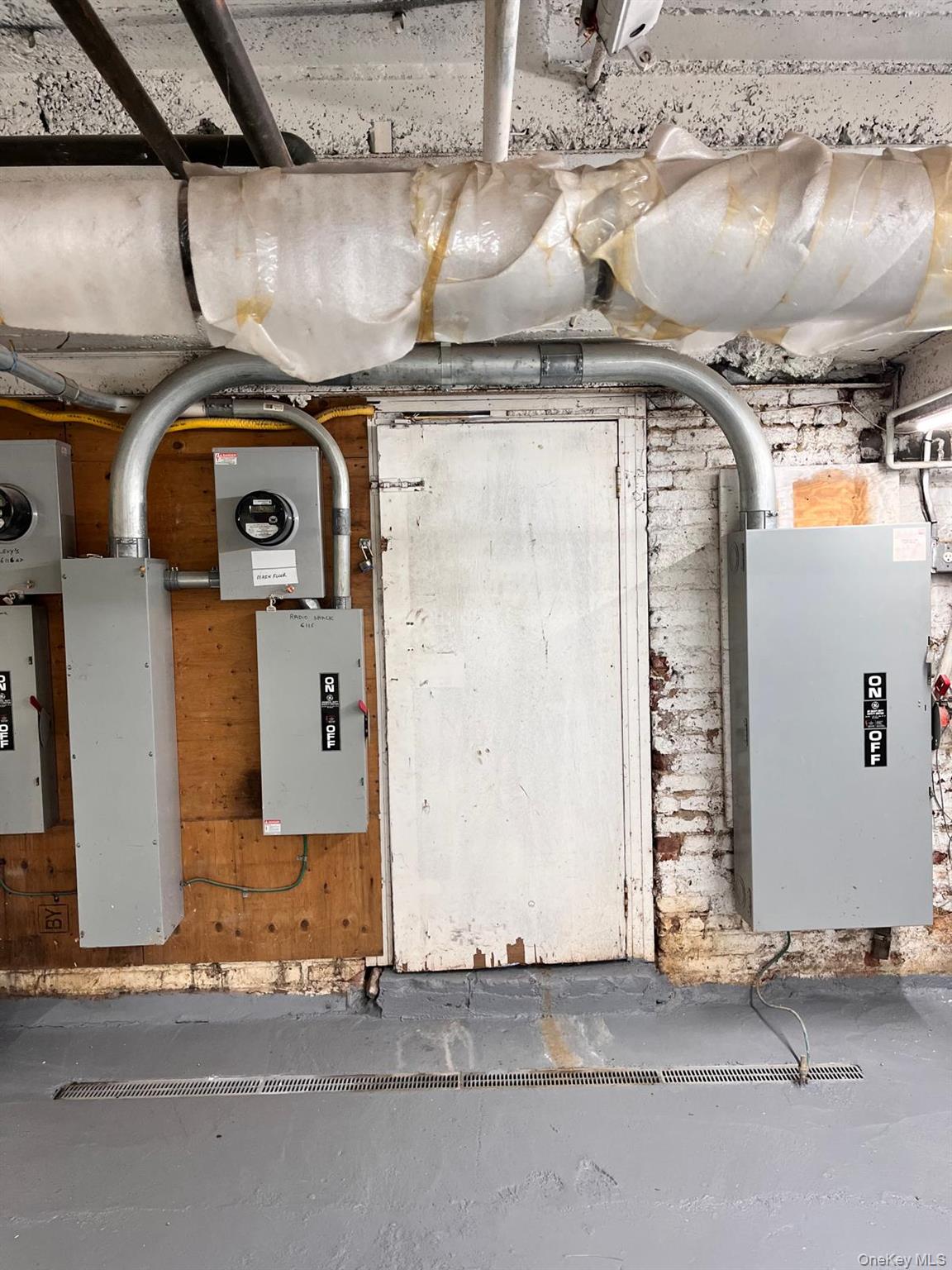 #8 photo, 6116 Bergenline Avenue, Other , NJ 07093